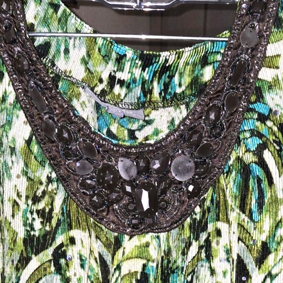 ***Essential Green and Turquoise Blouse Woman (3X) - Picture 8 of 8